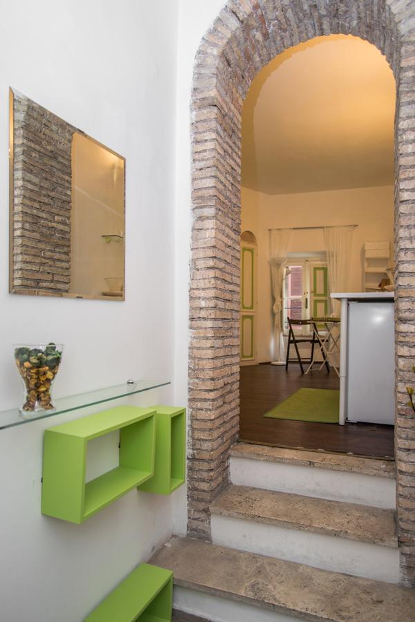 רומא Trastevere Intimate Apartment מראה חיצוני תמונה